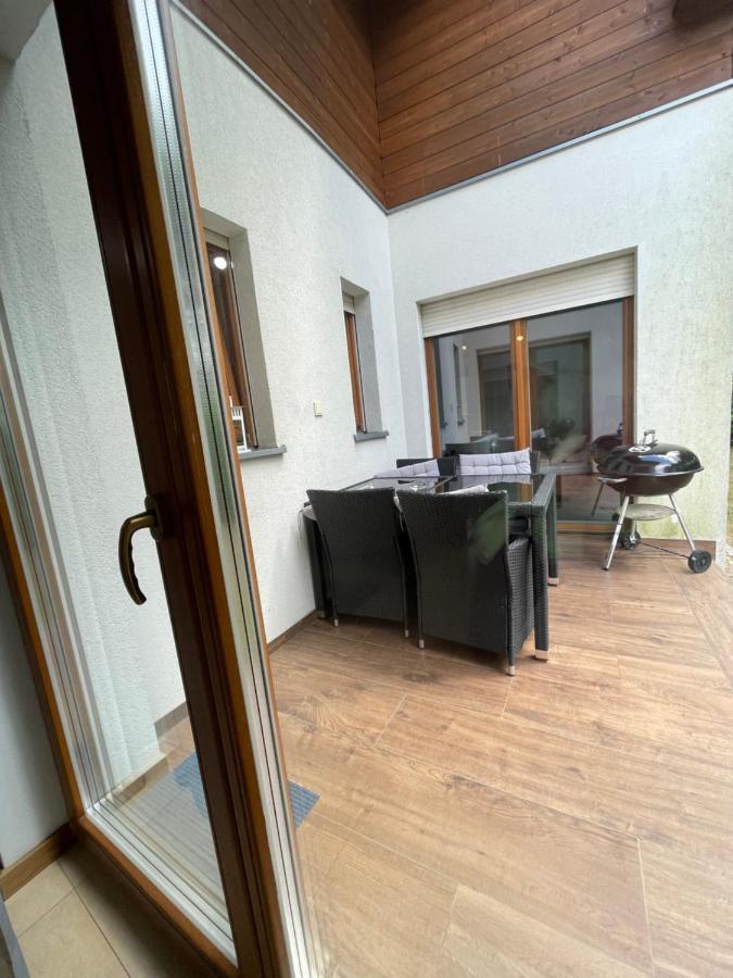 Apartament Przy Lesie Chojno-Blota Wielkie Luaran gambar