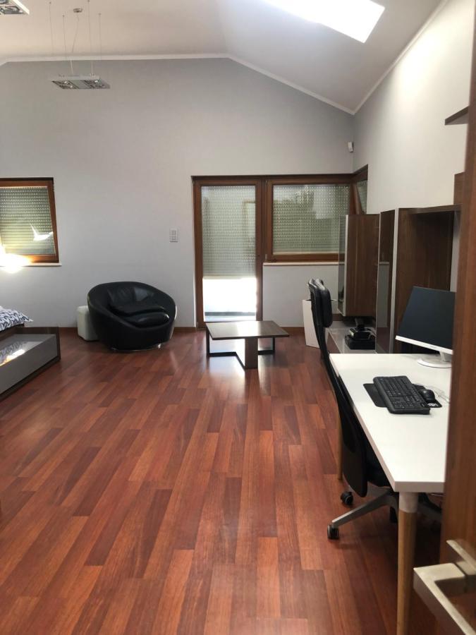 Apartament Przy Lesie Chojno-Blota Wielkie Luaran gambar